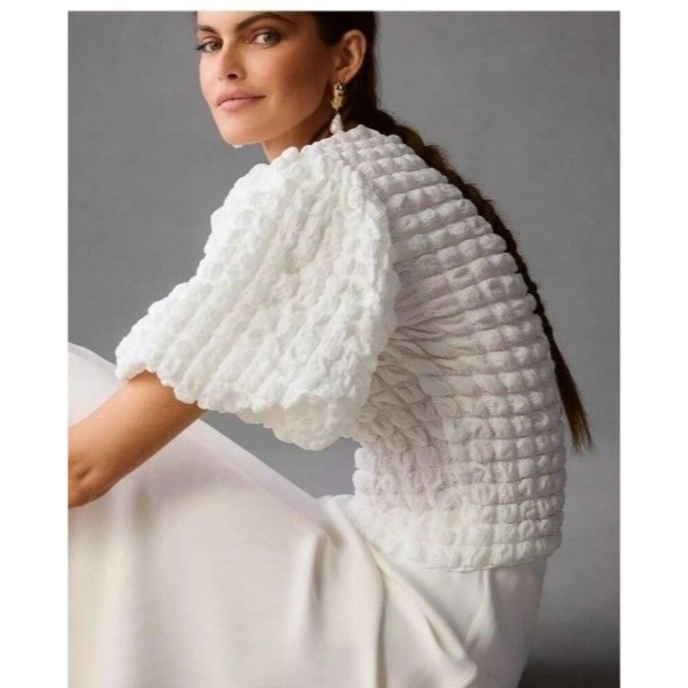 NWOT Muse Republic Clothing White Textured Puff Sleeve Smocked Blouse Medium